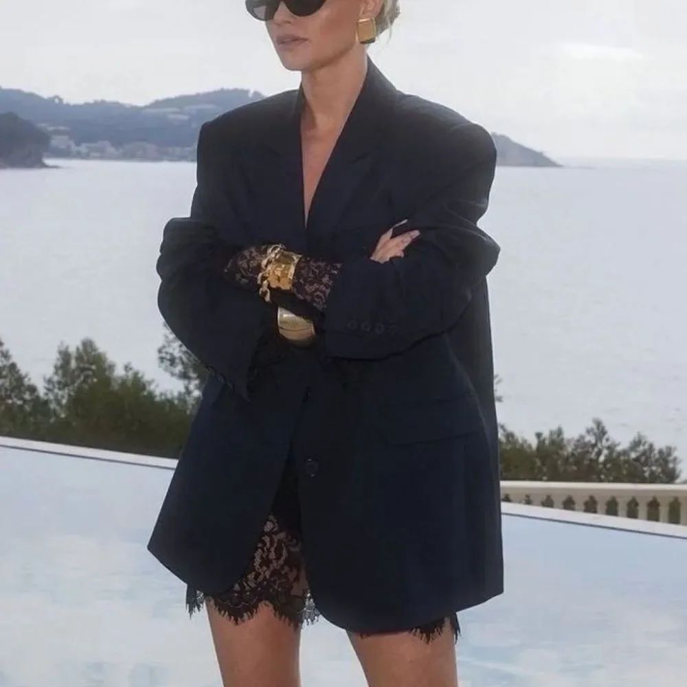 Evan Picone black blazer